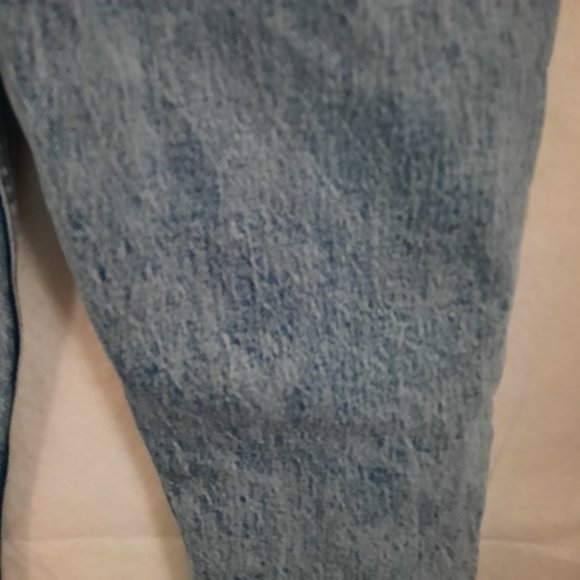 Abercrombie & Fitch Distressed Acid Wash High Rise Mom Jeans Size 24 - Picture 11 of 11